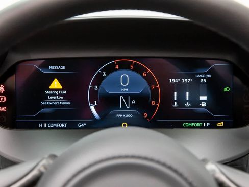 New 2026 McLaren 750S image 17