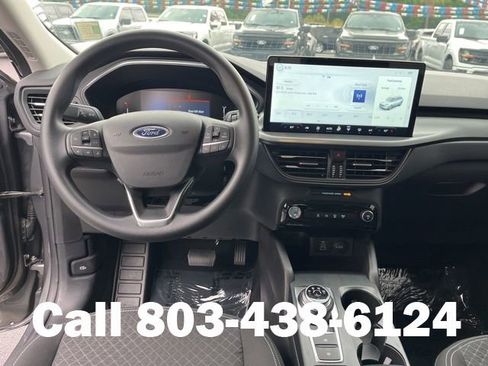 Used 2025 Ford Escape Active w/ Tech Pack #1 FWD image 16