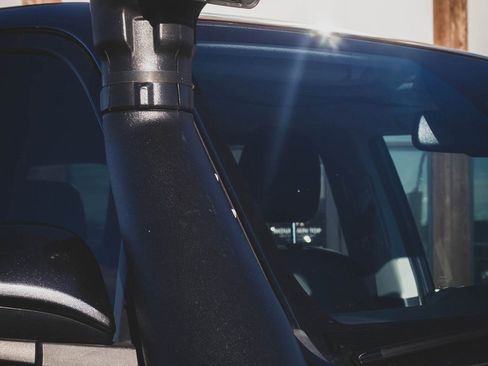 Used 2022 Toyota 4Runner SR5 Premium image 10