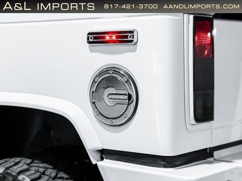 Used 2008 HUMMER H2 image 27