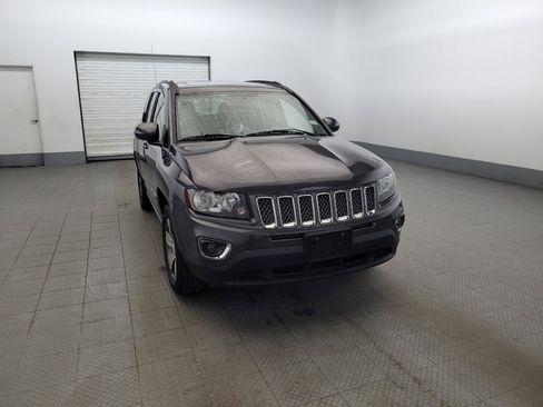 Used 2016 Jeep Compass High Altitude AWD/4WD image 14