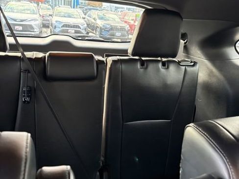 Certified 2024 Toyota Highlander XSE image 11