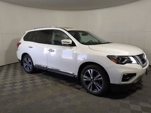 Used 2020 Nissan Pathfinder Platinum w/ Cargo Package AWD/4WD image 11