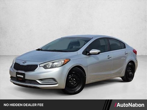 Used 2015 Kia Forte LX FWD image 1