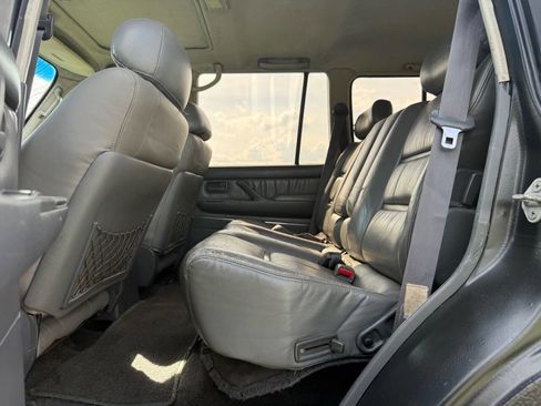 Used 1996 Toyota Land Cruiser image 45