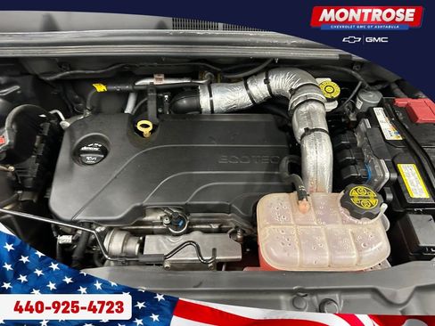 Used 2019 Buick Encore Essence w/ Experience Buick Package image 32