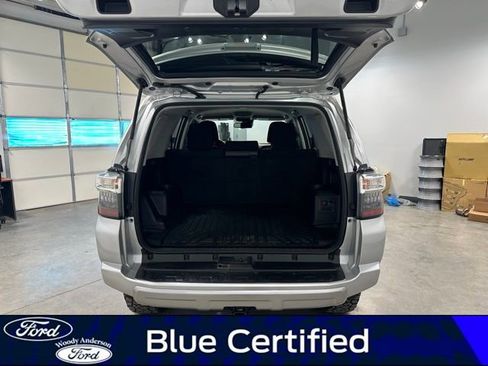 Used 2022 Toyota 4Runner TRD Off-Road image 7