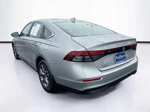 Certified 2023 Honda Accord EX image 6