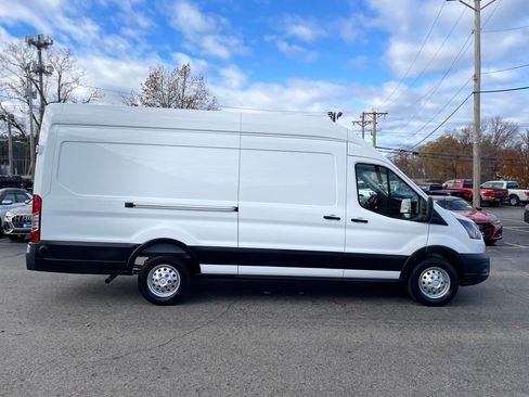 New 2026 Ford Transit 250 148 Medium Roof w/ Exterior Upgrade Package image 6