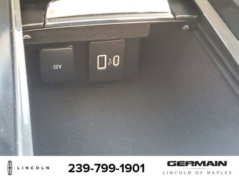 New 2026 Lincoln Corsair Premiere image 30