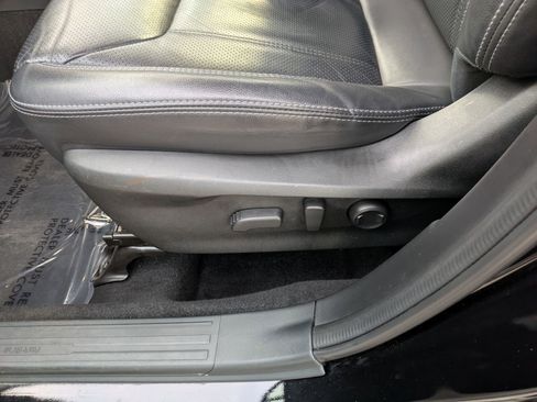 Used 2022 Subaru Forester Touring w/ Popular Package #2 image 22