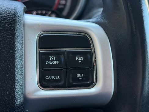Used 2018 Dodge Journey SE w/ Connectivity Group FWD image 20