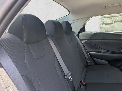 New 2026 Hyundai Elantra SE FWD image 20