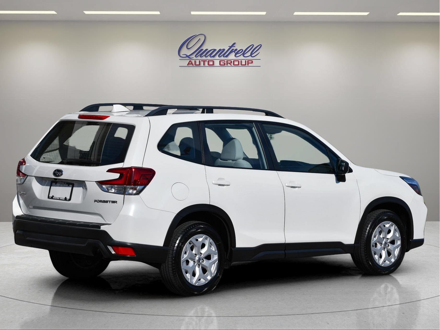Used 2021 Subaru Forester AWD/4WD image 4