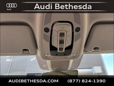 Used 2021 Audi Q7 3.0T Prestige image 28