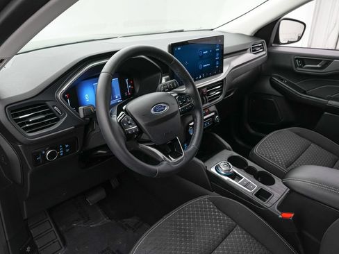 Certified 2023 Ford Escape Active w/ Tech Pack #1 AWD/4WD image 12
