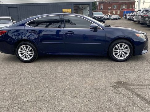 Used 2013 Lexus ES 350 w/ Luxury Pkg FWD image 8