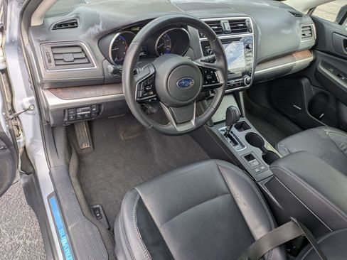 Used 2019 Subaru Outback 2.5i Limited image 9