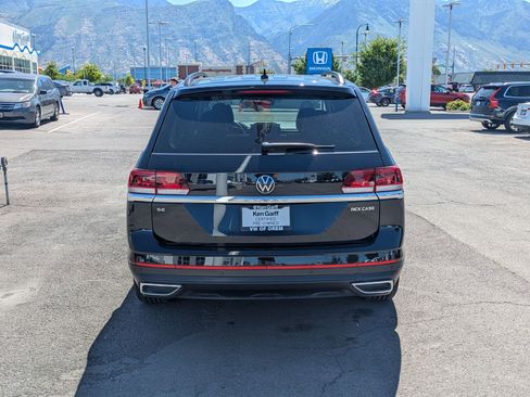 Used 2022 Volkswagen Atlas SE w/ Panoramic Sunroof Package FWD image 7