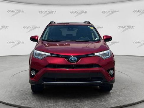 Used 2018 Toyota RAV4 Limited w/ Advanced Technology Package AWD/4WD image 2