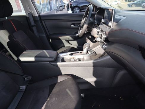 Certified 2025 Nissan Sentra SR image 27