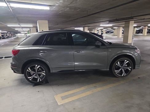 Used 2023 Audi Q3 2.0T Premium Plus w/ Premium Plus Package AWD/4WD image 8