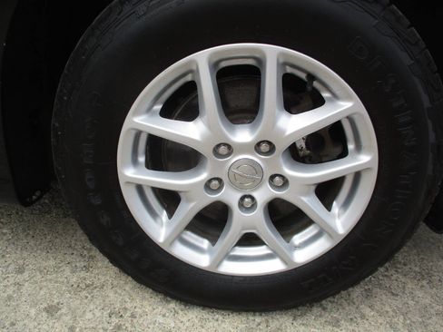 Used 2020 Chrysler Voyager Lxi FWD image 37
