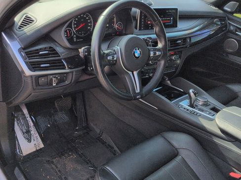 Used 2018 BMW X5 M AWD/4WD image 9
