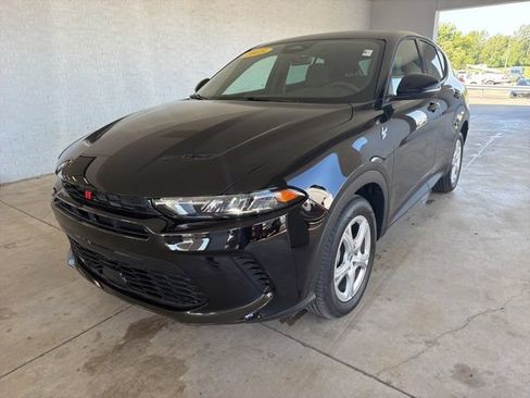 Used 2025 Dodge Hornet GT AWD/4WD image 2