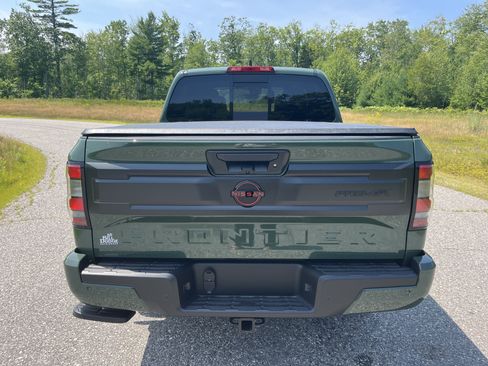 New 2026 Nissan Frontier PRO-4X w/ Tow Package AWD/4WD image 5