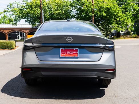 New 2026 Nissan Sentra SV FWD image 5