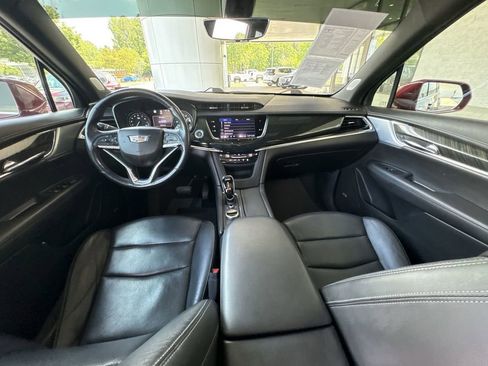 Certified 2020 Cadillac XT6 Premium Luxury FWD image 21