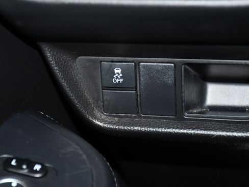 Certified 2024 Honda HR-V EX-L image 35