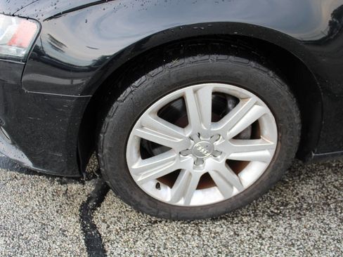 Used 2011 Audi A4 2.0T Premium image 11