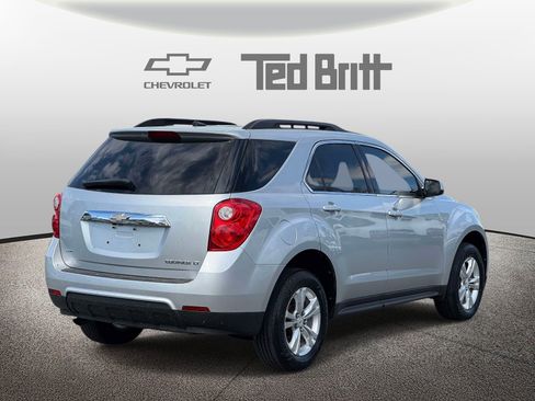 Used 2011 Chevrolet Equinox LT w/ Driver Convenience Package image 4