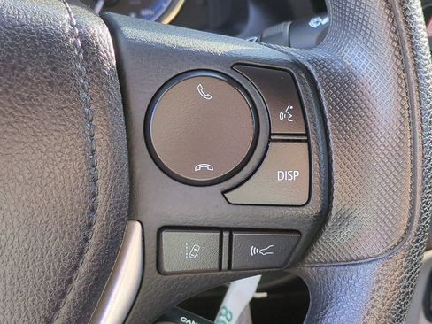 Used 2018 Toyota Corolla LE image 23