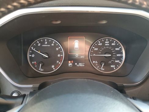 Used 2025 Subaru Ascent Premium image 38