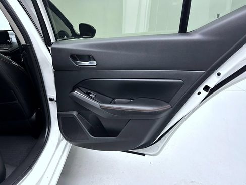 Used 2023 Nissan Altima 2.5 SR FWD image 17
