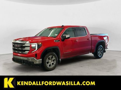 Used 2025 GMC Sierra 1500 SLE AWD/4WD image 1