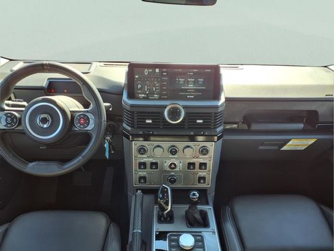 Used 2024 INEOS Grenadier Fieldmaster Edition image 13