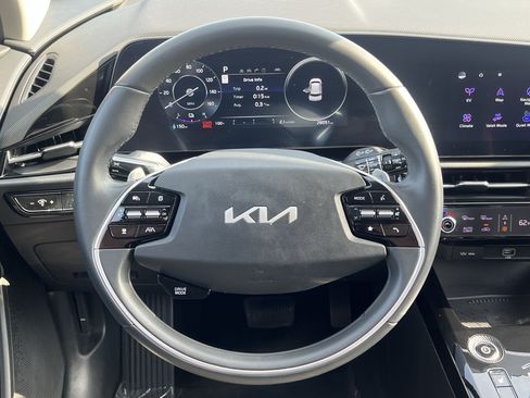 Used 2023 Kia Niro Wind FWD image 19