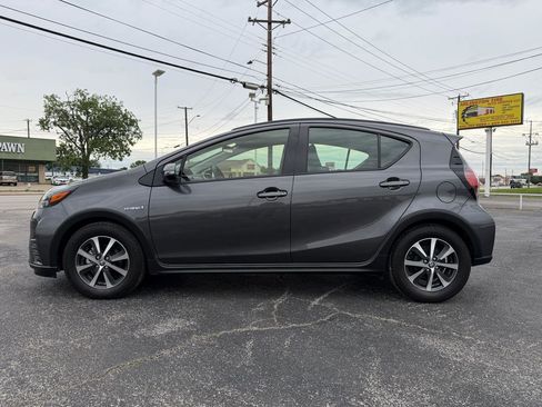 Used 2019 Toyota Prius C FWD image 8