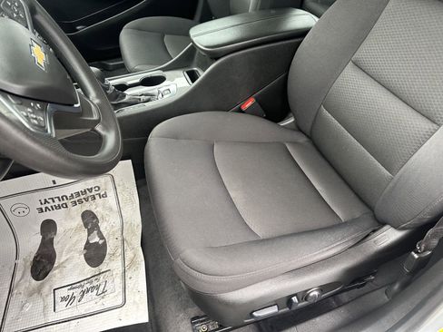 Used 2024 Chevrolet Malibu LT image 20