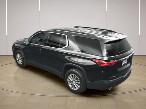 Used 2023 Chevrolet Traverse LT FWD image 37