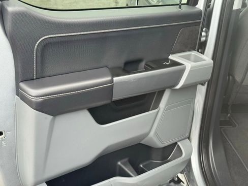 Used 2025 Ford F150 XLT w/ Equipment Group 301A Standard image 24