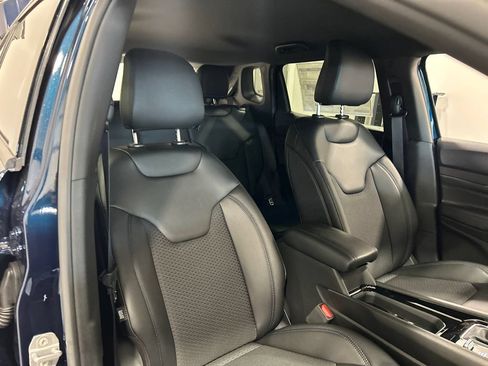 New 2026 Jeep Compass Latitude AWD/4WD image 34