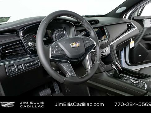 New 2026 Cadillac XT5 Premium Luxury image 4