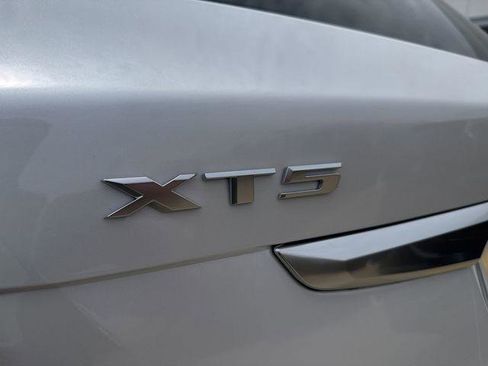 New 2026 Cadillac XT5 Luxury image 15