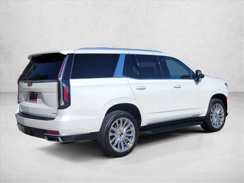 Used 2021 Cadillac Escalade Premium Luxury image 5