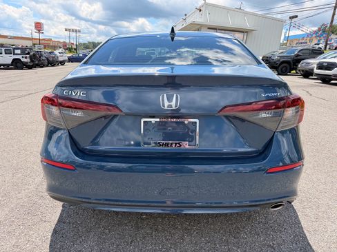 Used 2025 Honda Civic Sport image 5